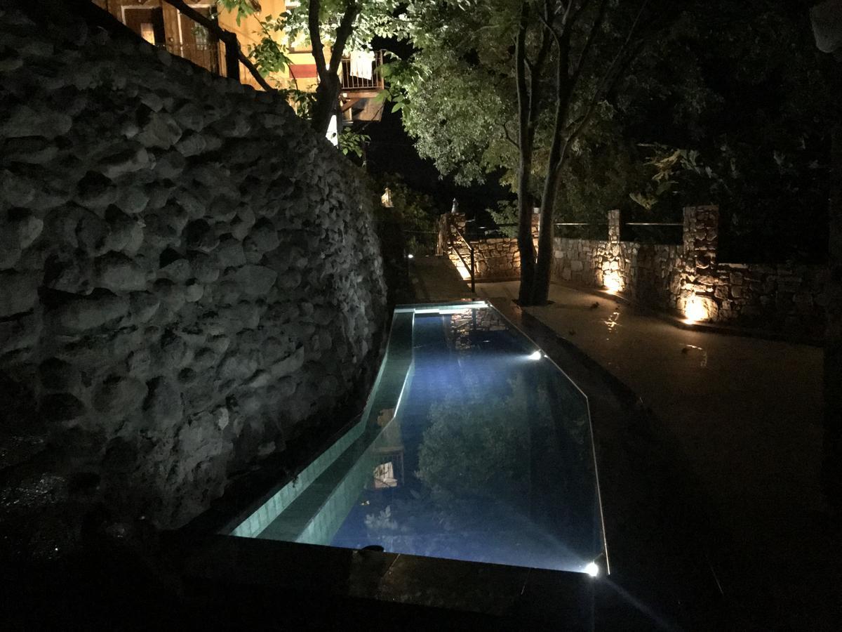 Santa Marina Guesthouse Loutraki  Luaran gambar